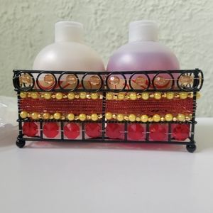 Avon Holiday Spice Gift Set 2011 Hand Soap and Lotion